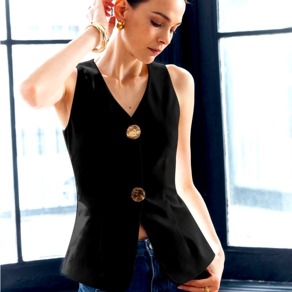 NWT Cotton & Linen Metal Button Solid Vest